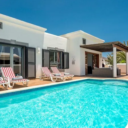 Casa Maria Vila *